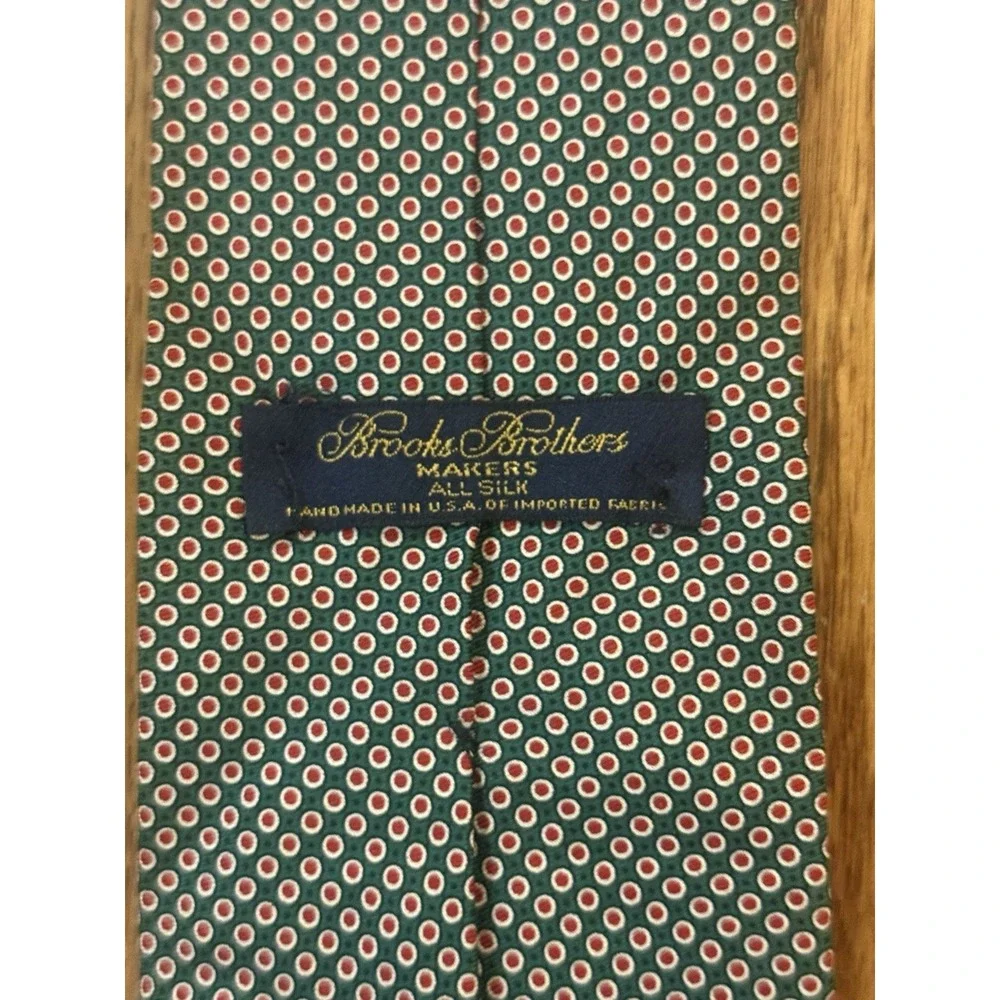 Brooks Brothers Green Red Oval Geometric Rectangular Silk Tie 3.75
